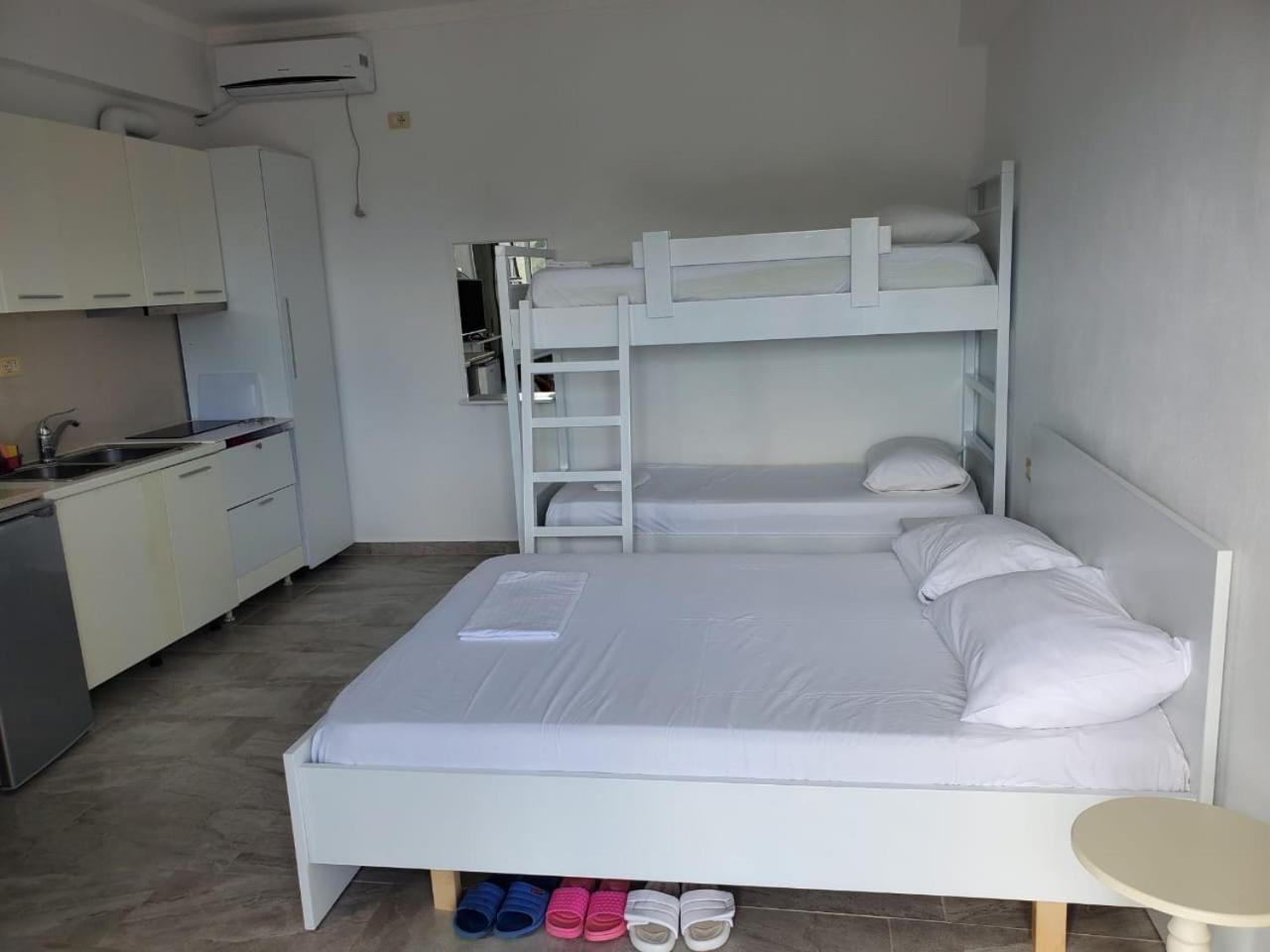 Luigi S Fairyview Apartment Саранда Экстерьер фото